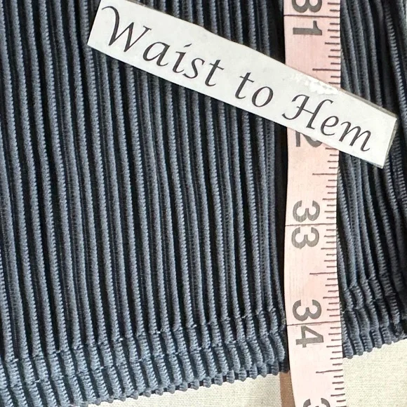 NWT SIZE L HYFVE Ribbed Blue Skirt Set - Picture 12 of 13